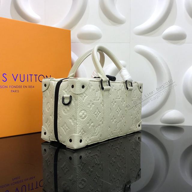 LV包 LV男包 M44483 白色牛皮圧花紋 2020ss men’s走秀款 LV手提斜背包  ydh3148